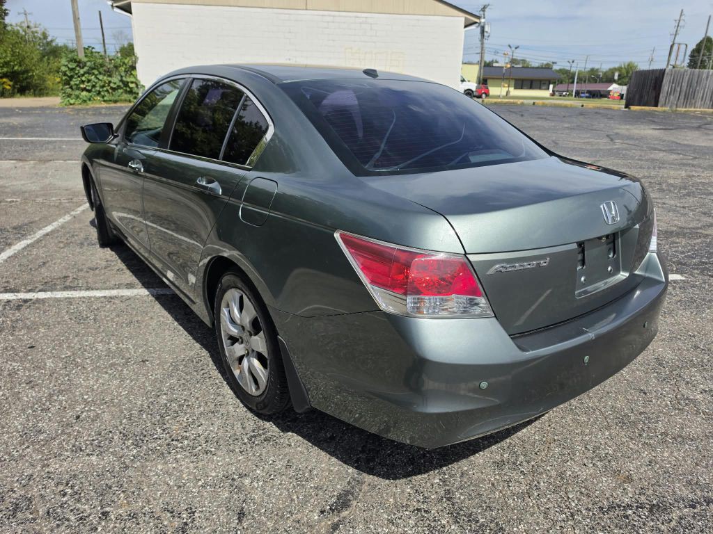 2010 Honda Accord Image 4