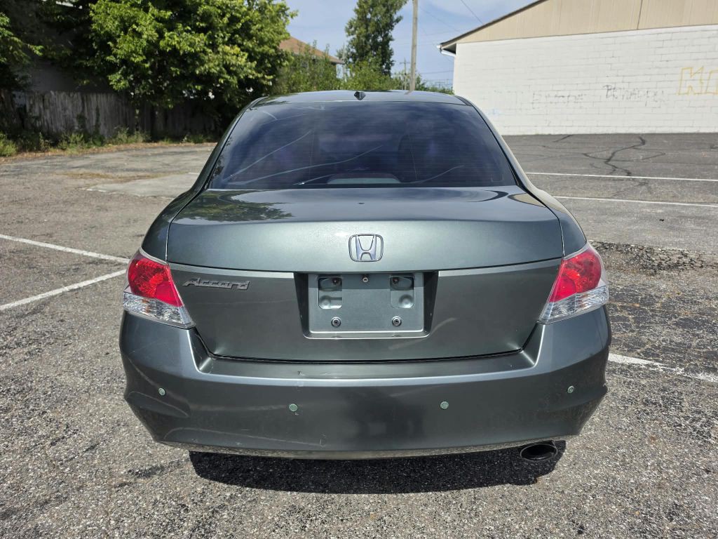 2010 Honda Accord Image 5
