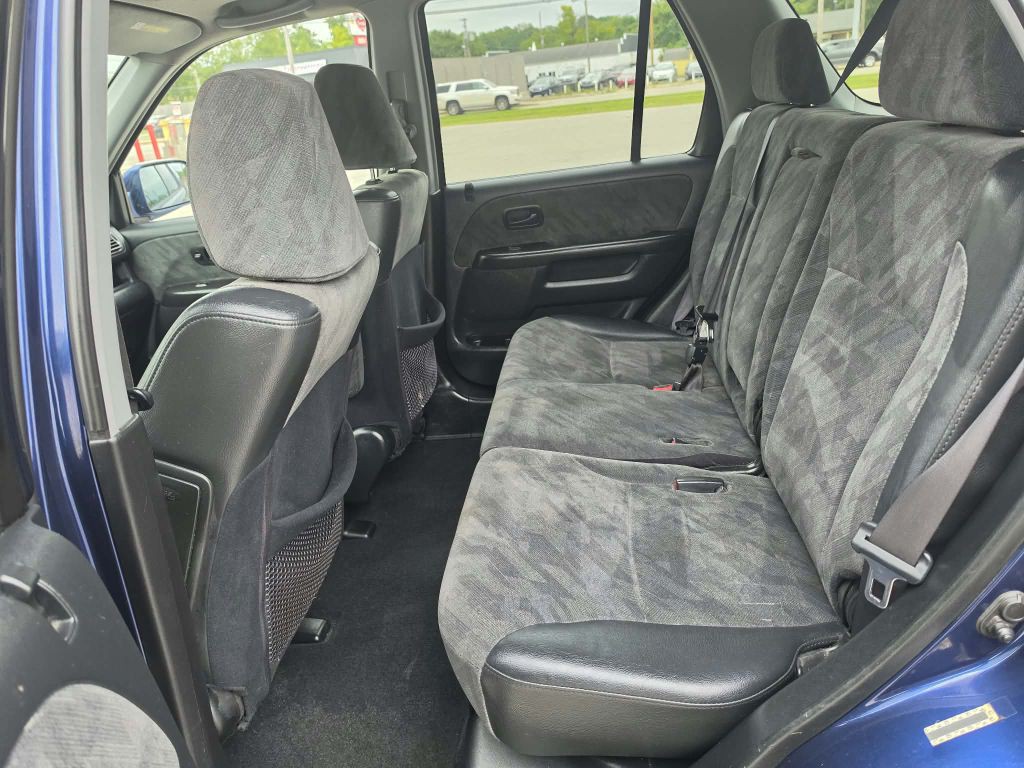 2004 Honda CR-V Image 10