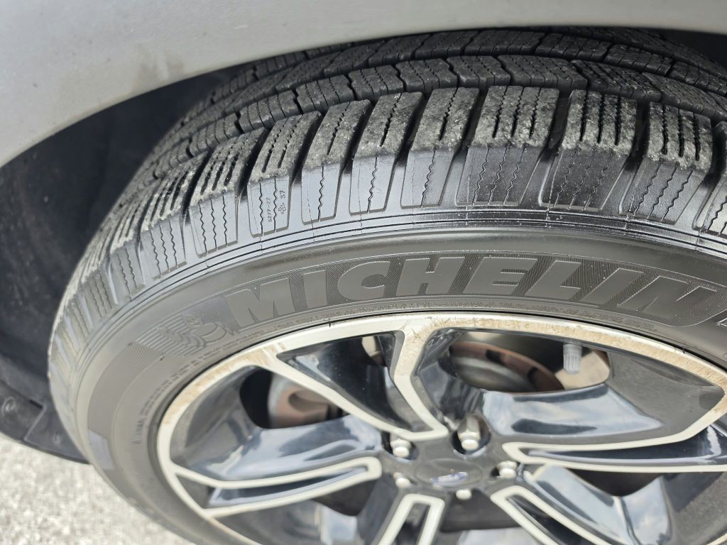 2015 Ford Explorer Image 14