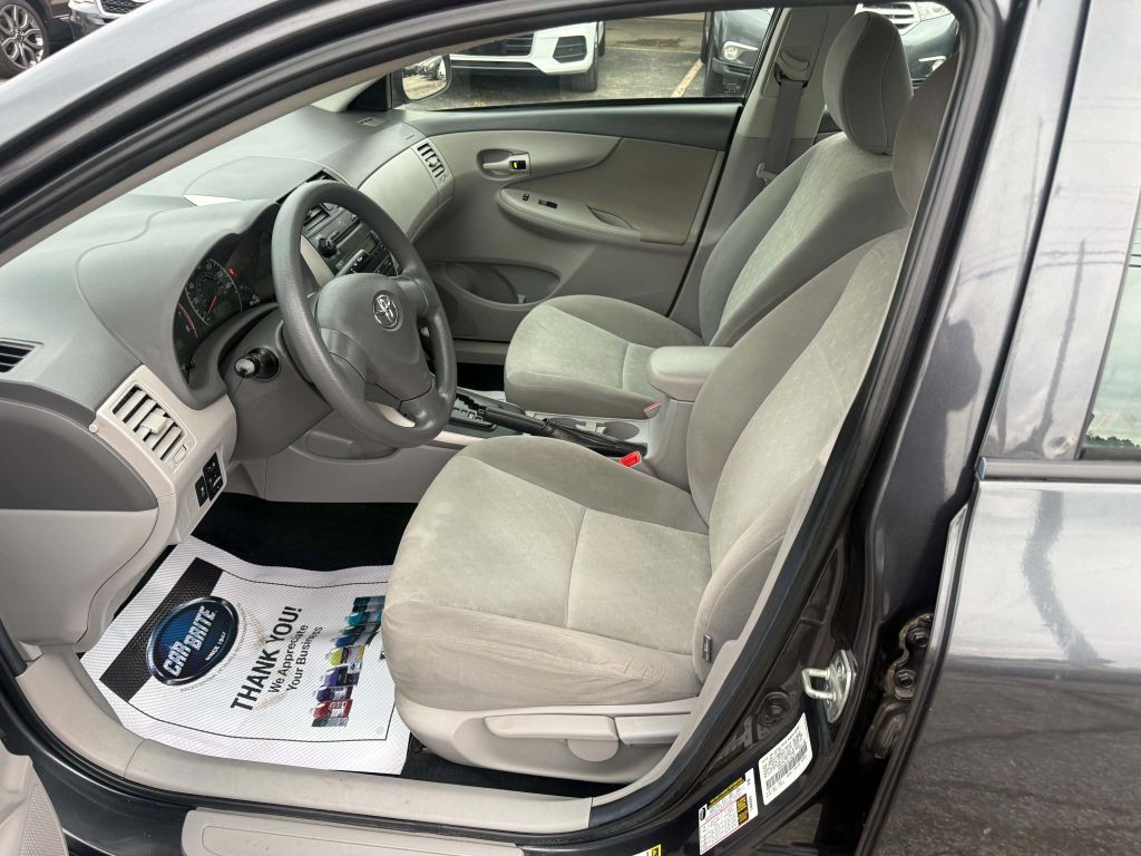 2009 Toyota Corolla Image 9