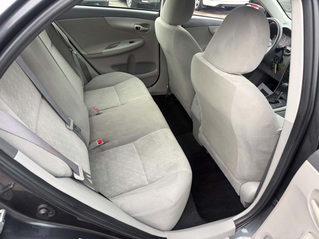 2009 Toyota Corolla Image 12