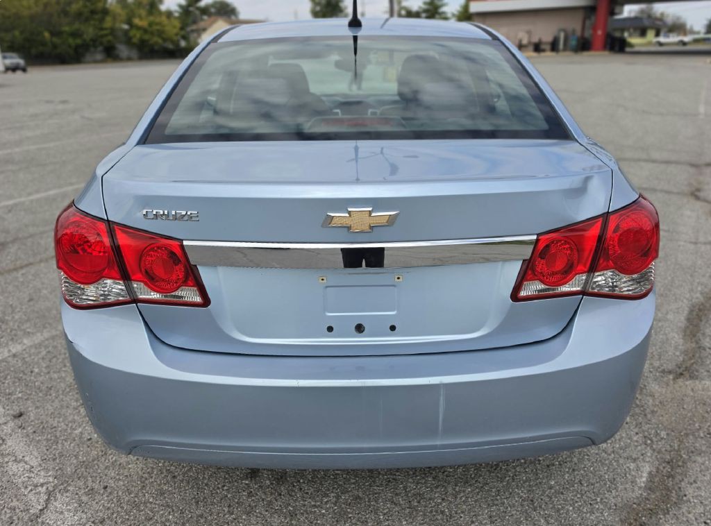 2012 Chevrolet Cruze Image 5