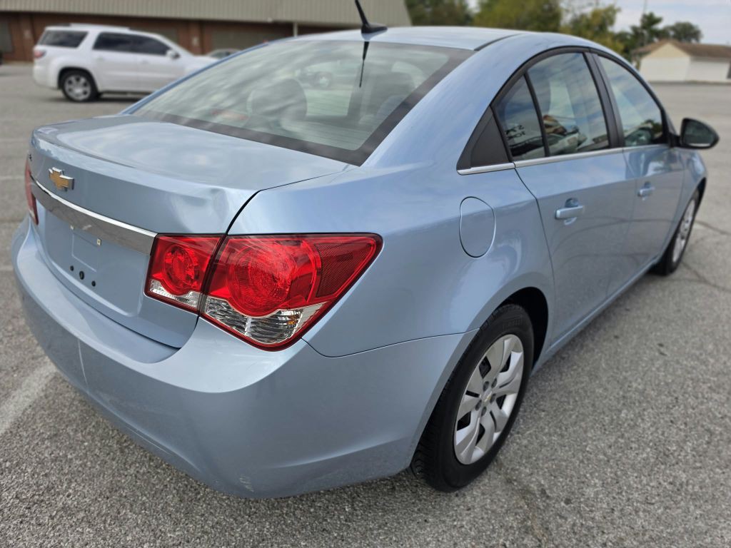 2012 Chevrolet Cruze Image 6