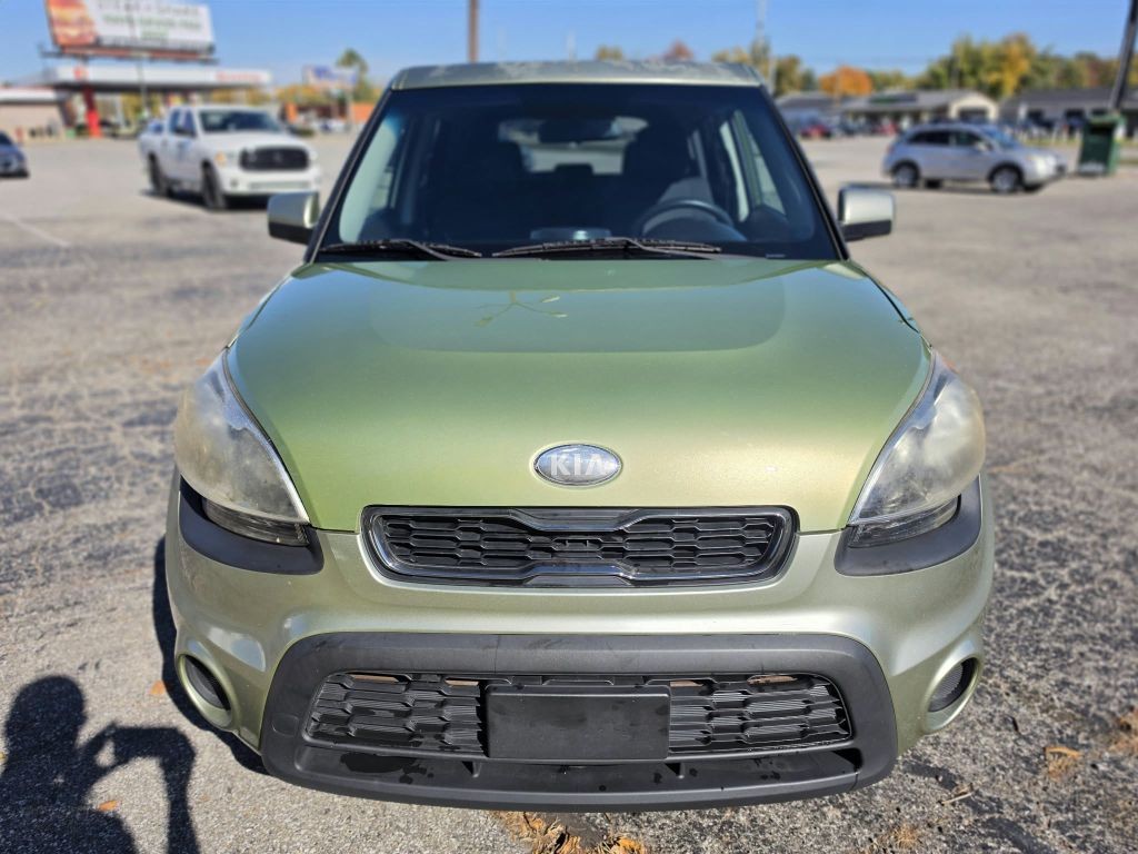 2013 Kia Soul Image 1