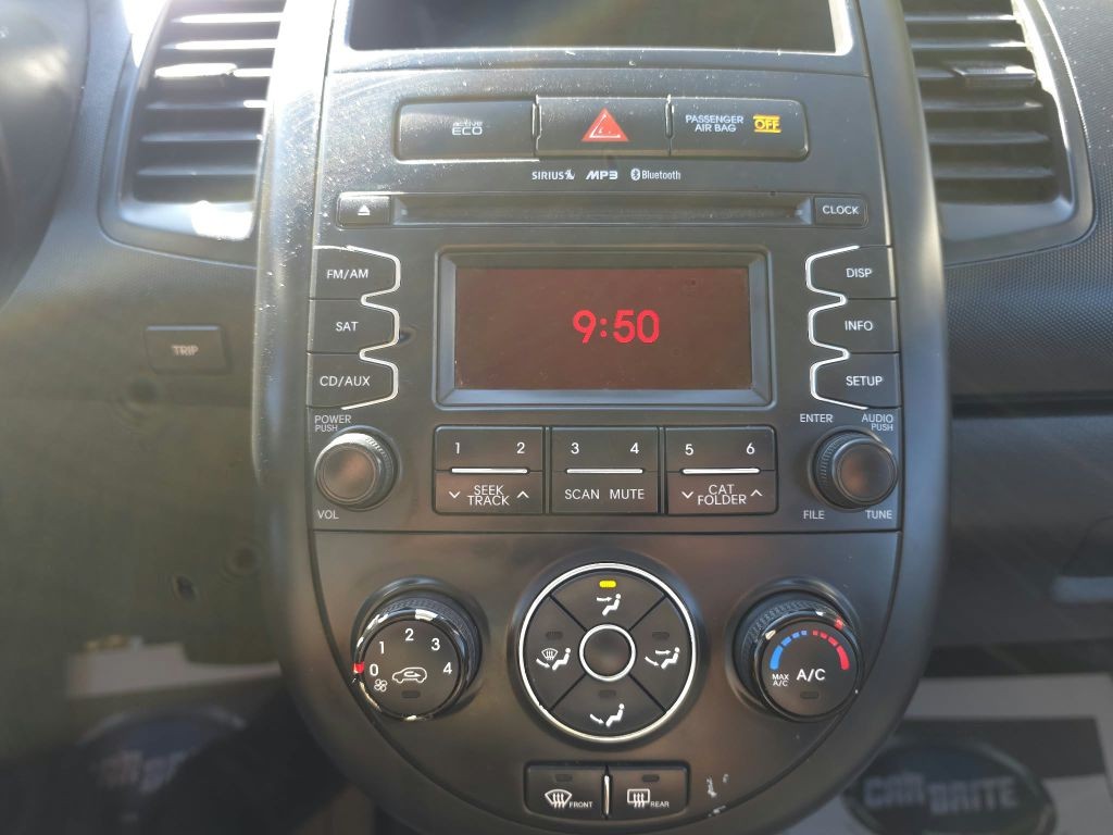 2013 Kia Soul Image 16