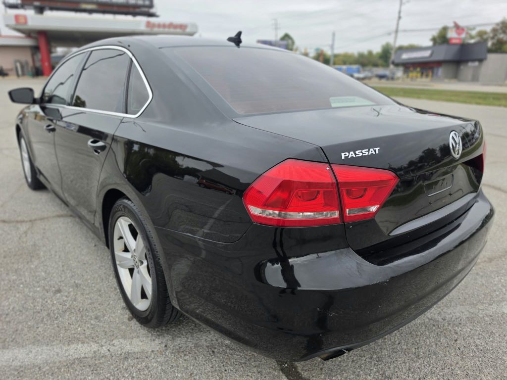 2014 Volkswagen Passat Image 4