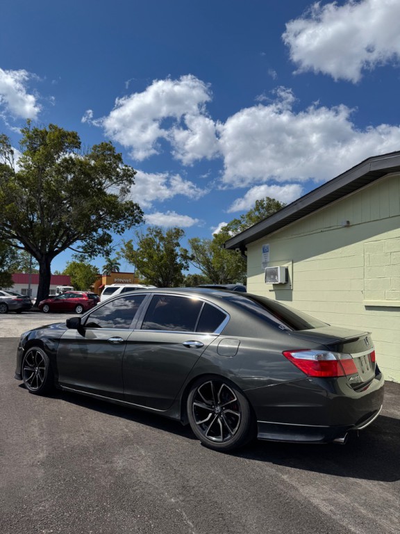 2013 Honda Accord Image 3
