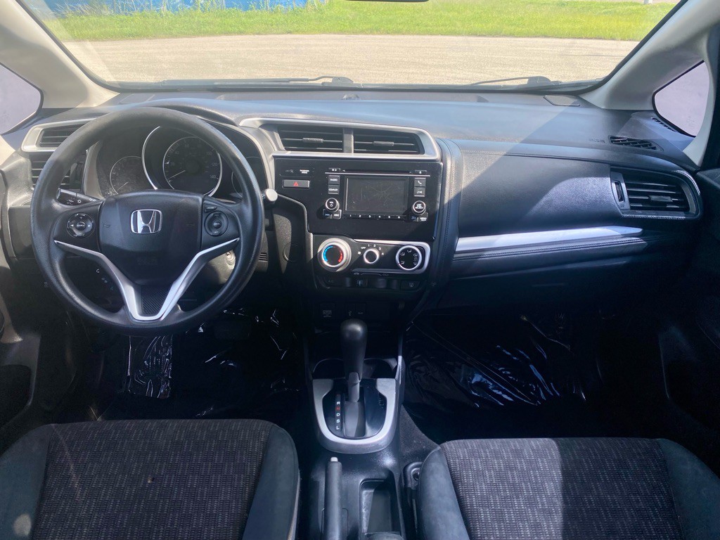 2017 Honda Fit Image 3
