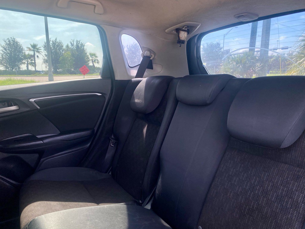 2017 Honda Fit Image 5
