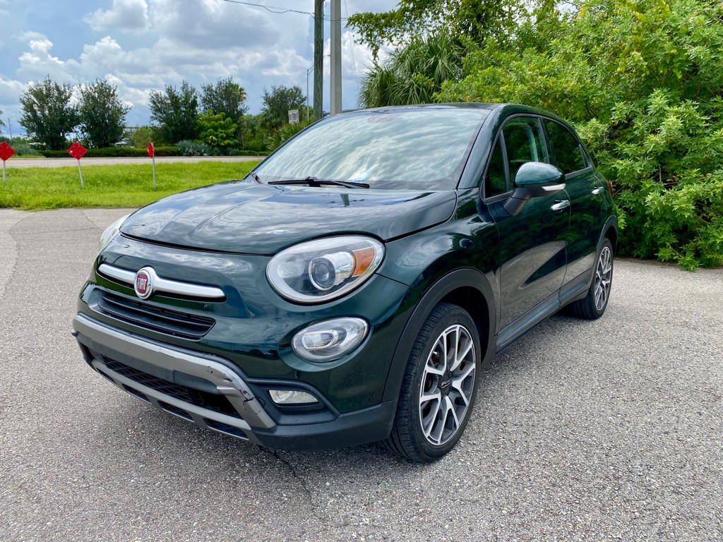 2016 FIAT 500 Image 2