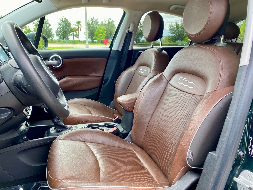 2016 FIAT 500 Image 3
