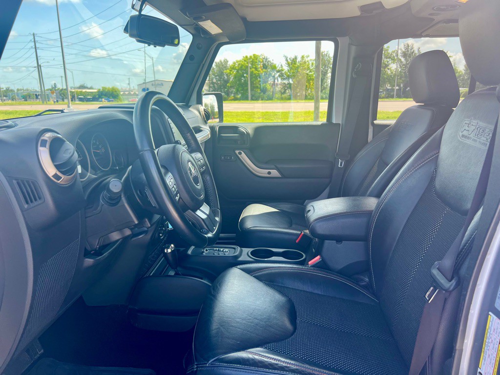 2017 Jeep Wrangler Unlimited Image 3