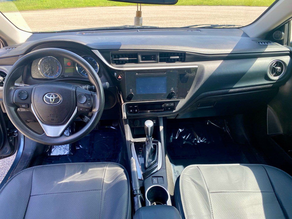 2019 Toyota Corolla Image 3