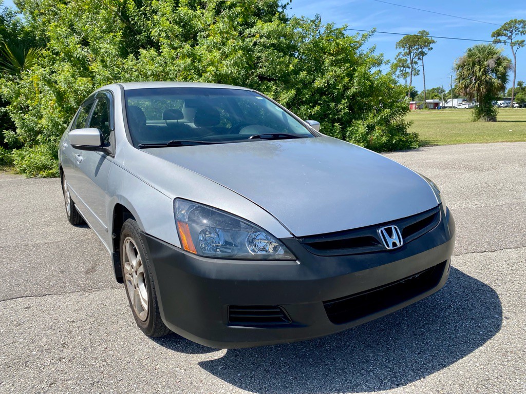2007 Honda Accord Image 1