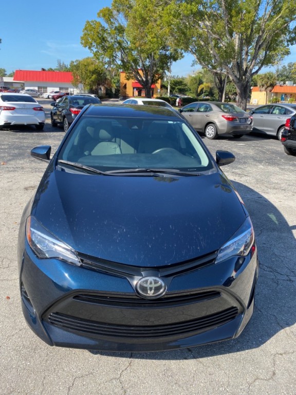 2019 Toyota Corolla Image 2