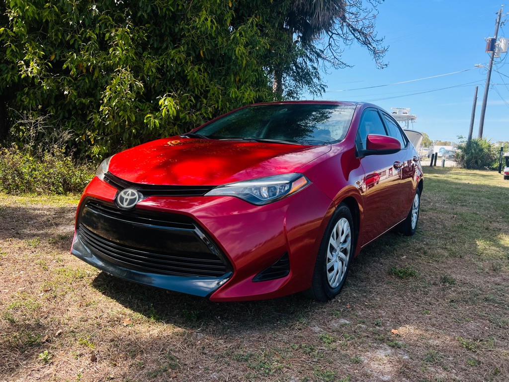 2017 Toyota Corolla Image 2