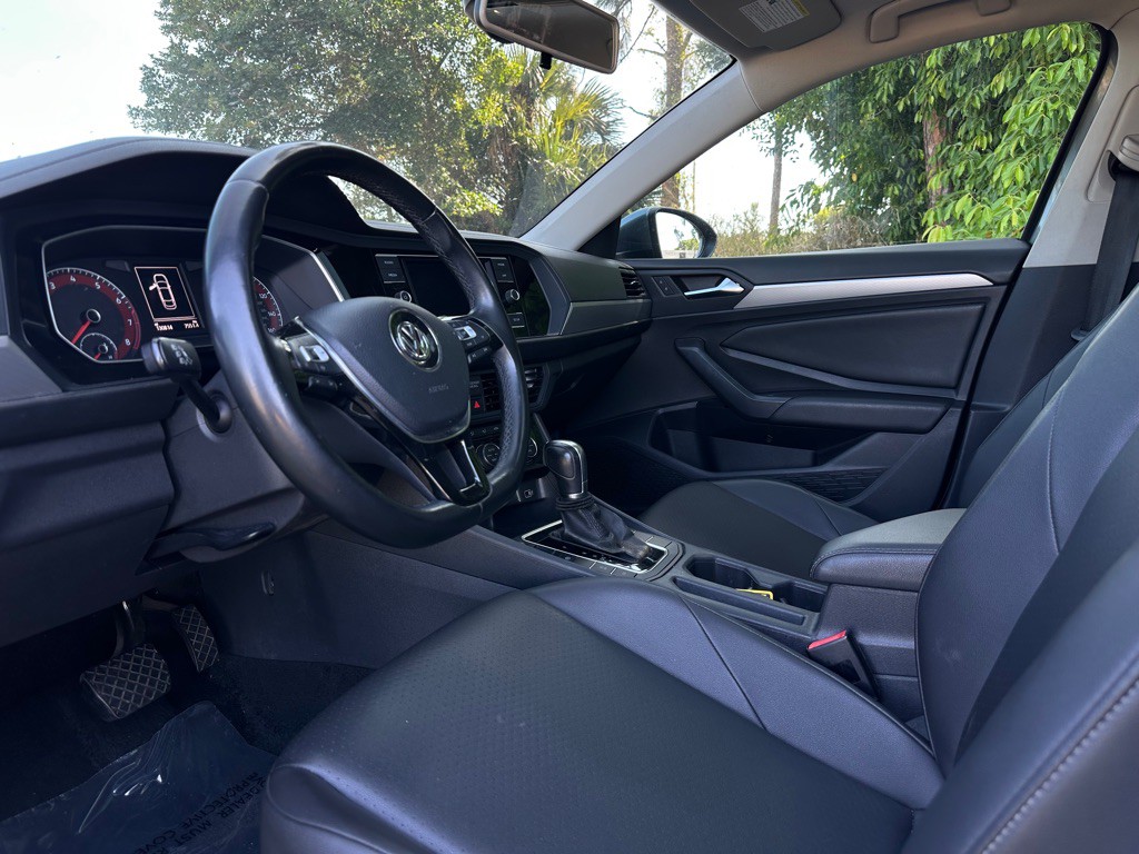2019 Volkswagen Jetta Image 3