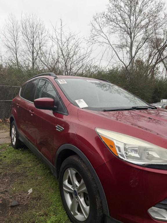 2014 Ford Escape Image 2