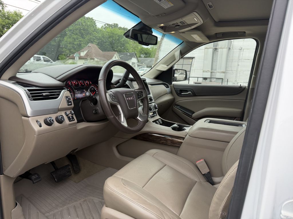 2016 GMC Yukon Image 8