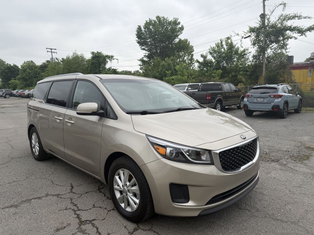 2016 Kia Sedona Image 1
