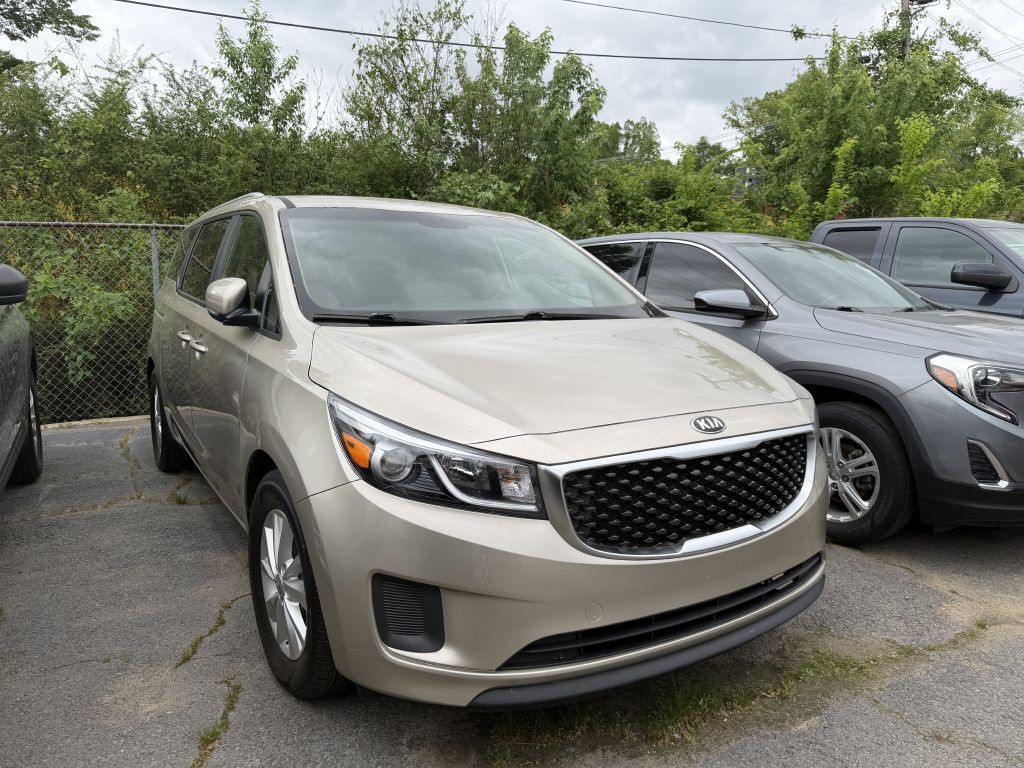 2016 Kia Sedona Image 7