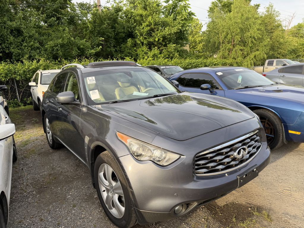 2011 INFINITI FX35 