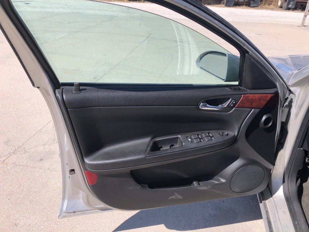 2006 Chevrolet Impala Image 14