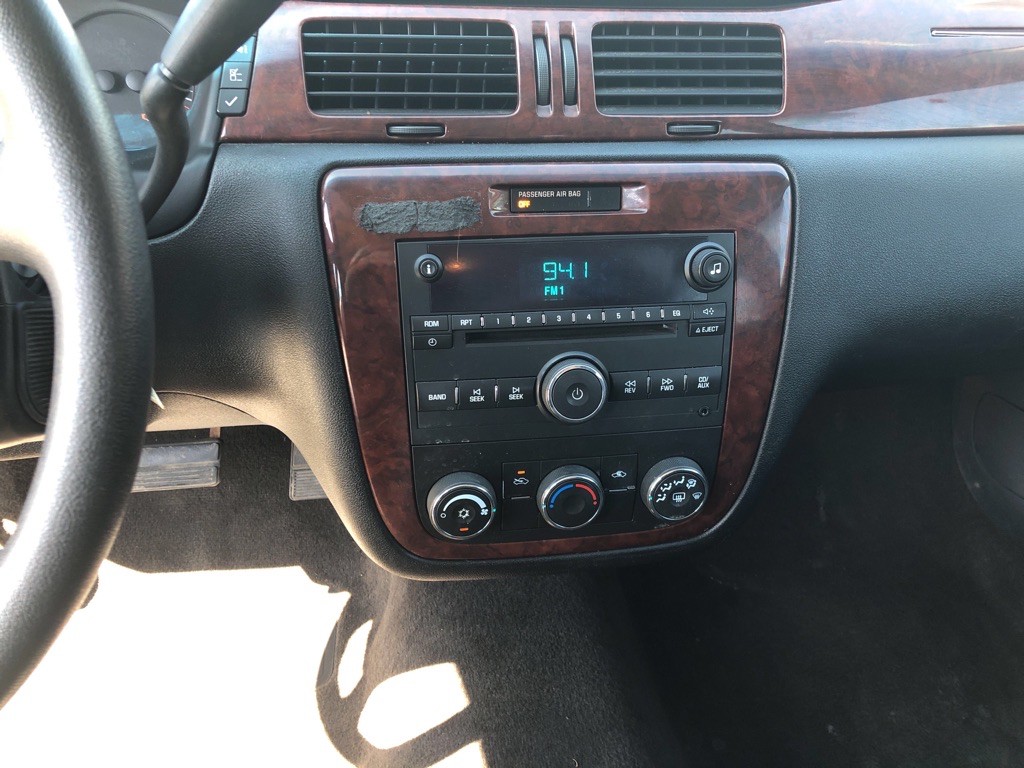 2006 Chevrolet Impala Image 17