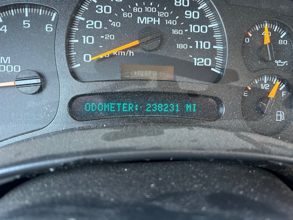 2005 GMC Sierra Image 7