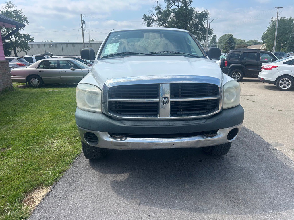 2009 Dodge Ram 2500 Image 2