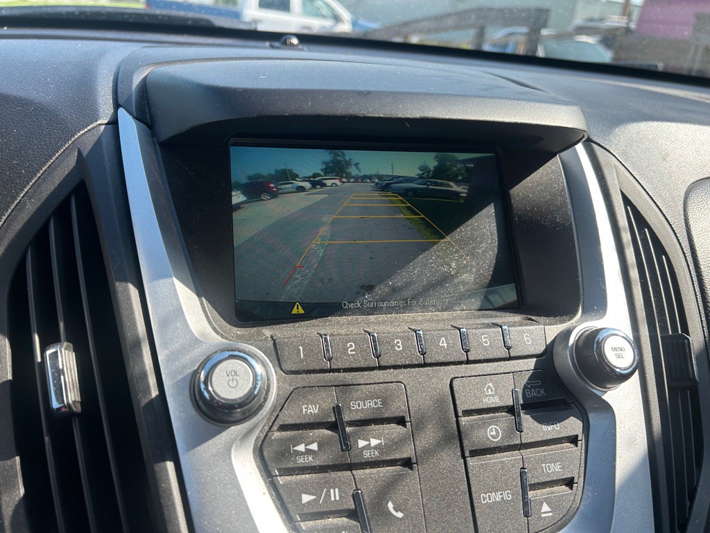 2015 Chevrolet Equinox Image 8