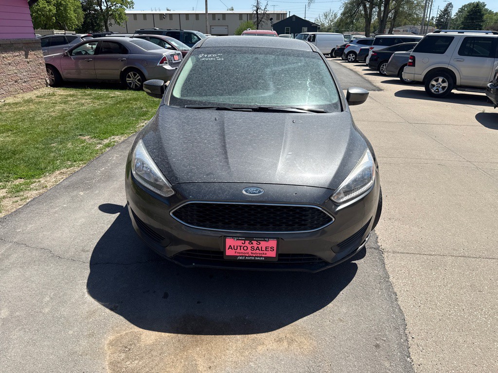 2017 Ford Focus Image 2