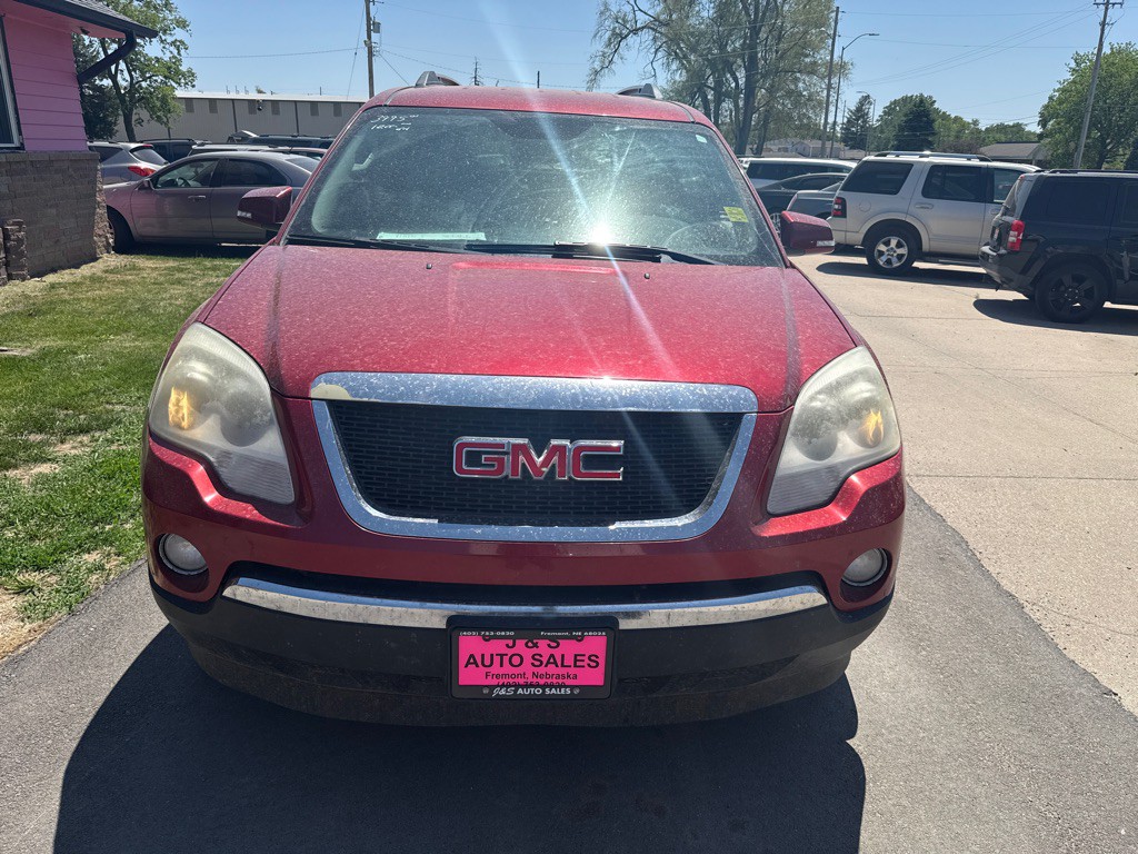 2012 GMC Acadia Image 2