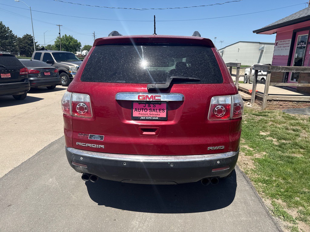 2012 GMC Acadia Image 4