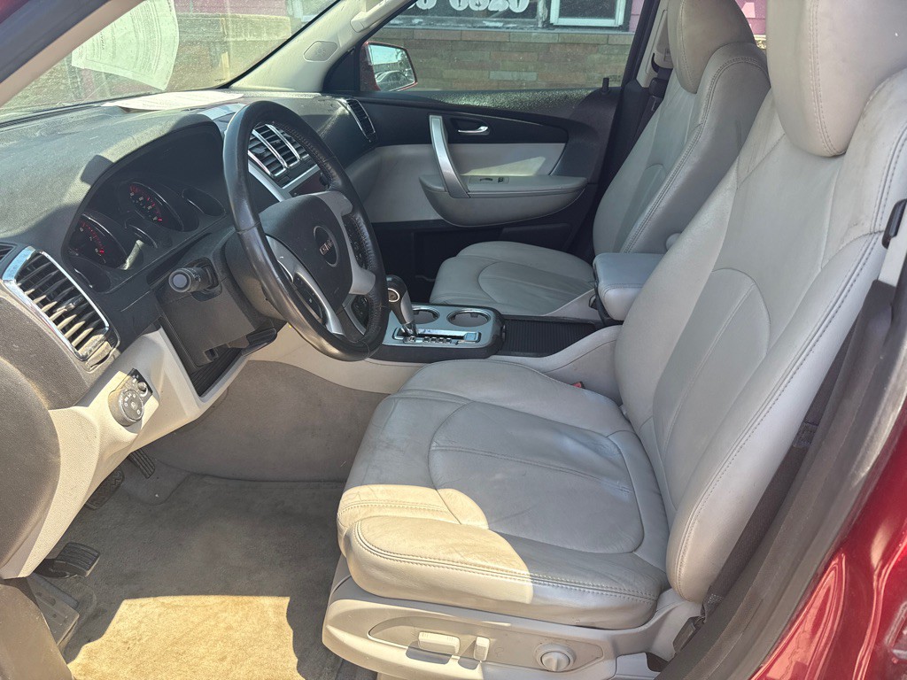 2012 GMC Acadia Image 6