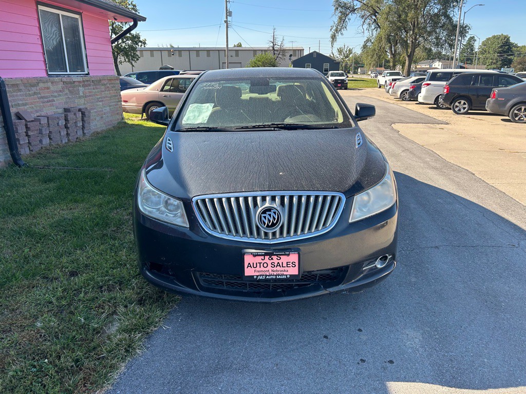 2012 Buick Lacrosse Image 2