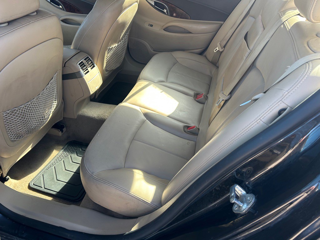 2012 Buick Lacrosse Image 6