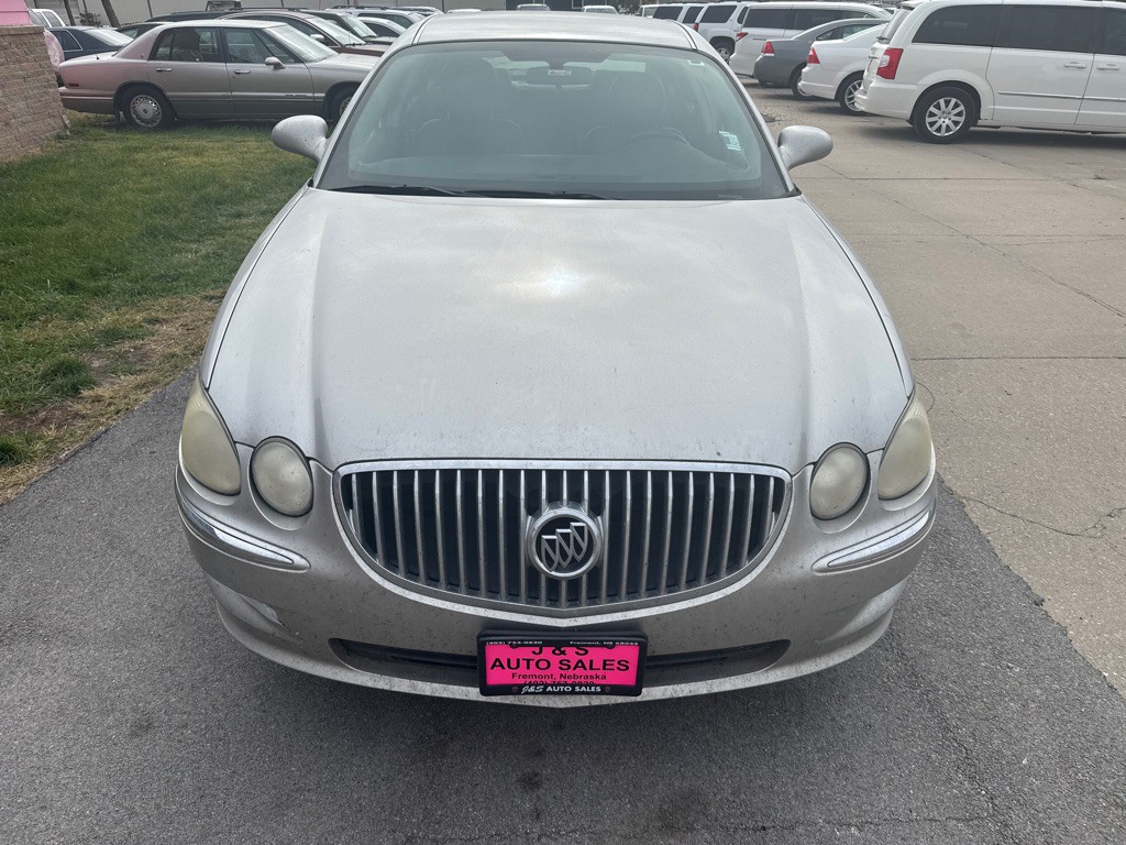 2008 Buick Lacrosse Image 2