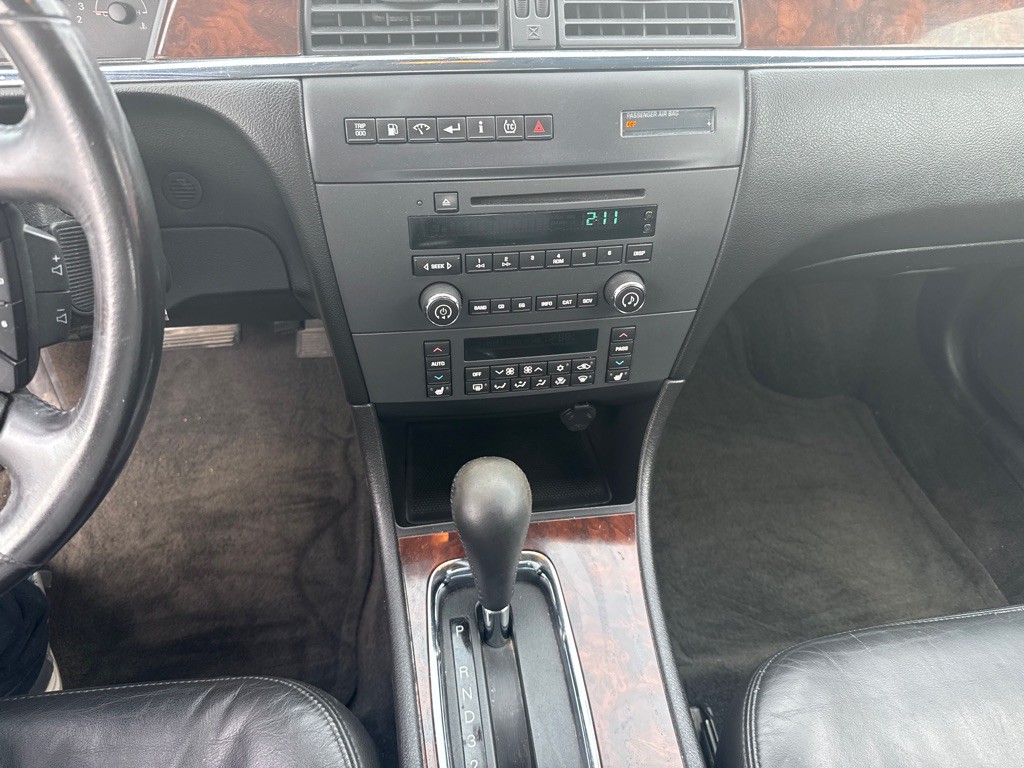 2008 Buick Lacrosse Image 8