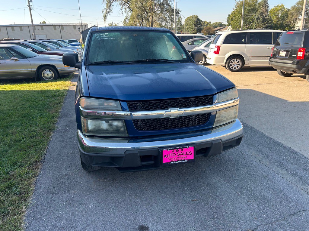 2005 Chevrolet Colorado Image 2