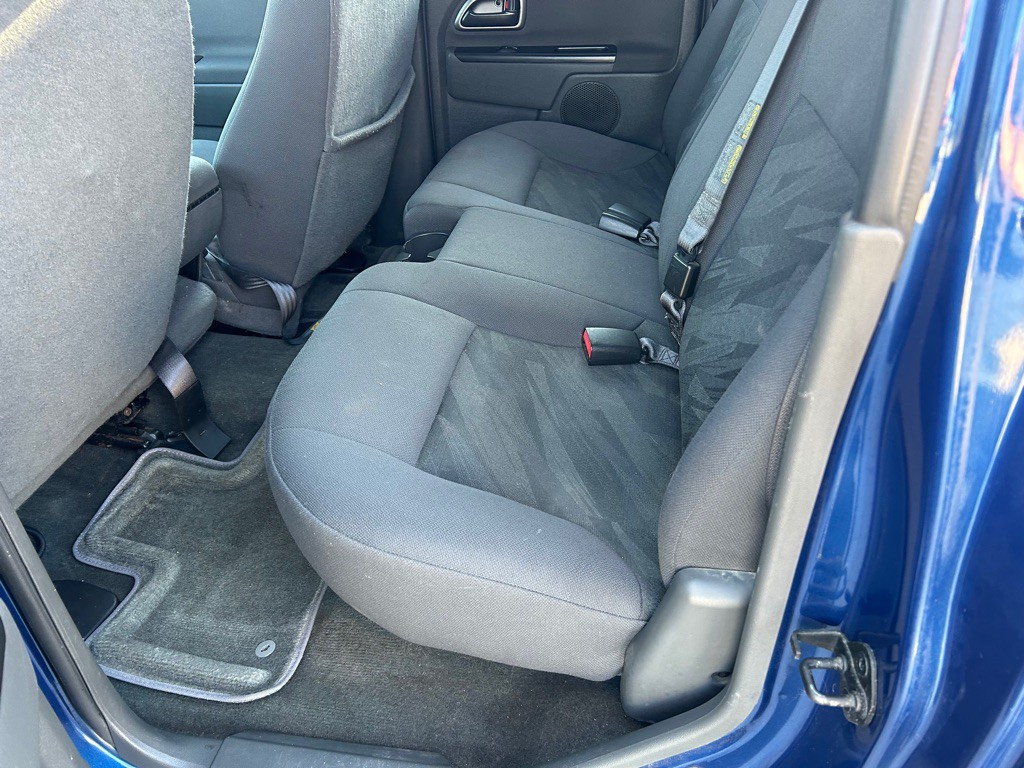 2005 Chevrolet Colorado Image 7