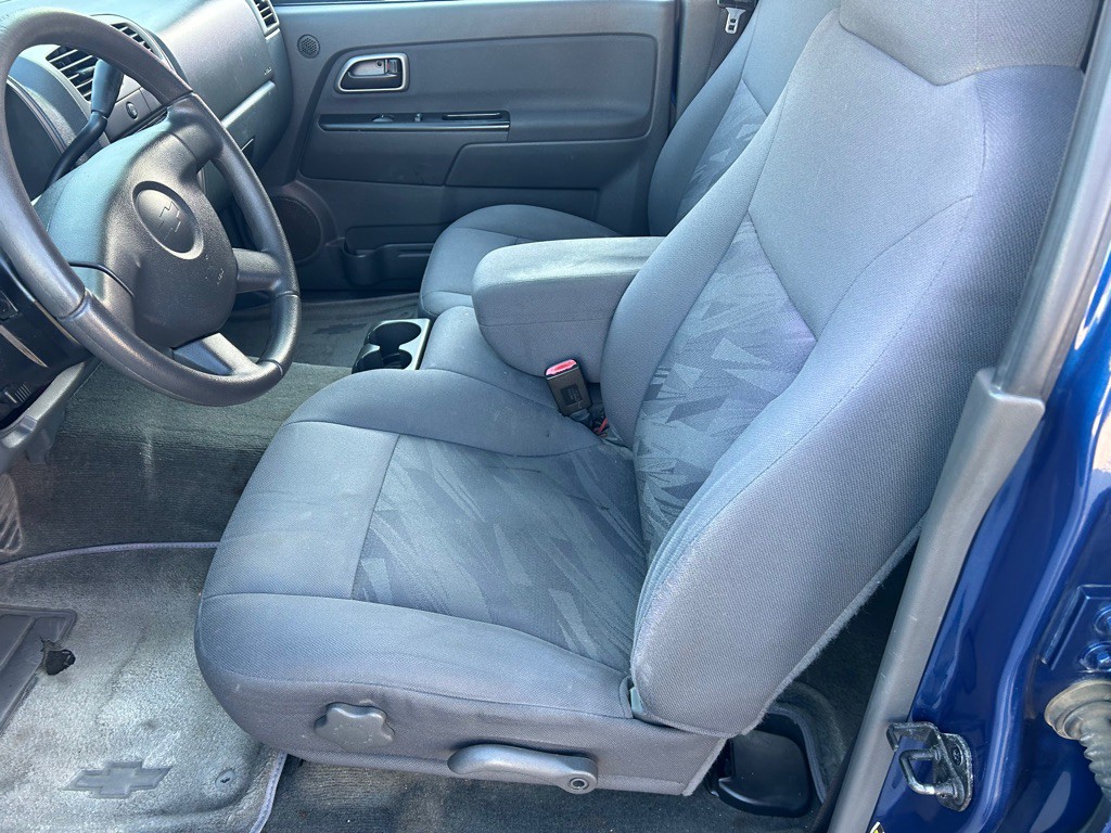 2005 Chevrolet Colorado Image 8