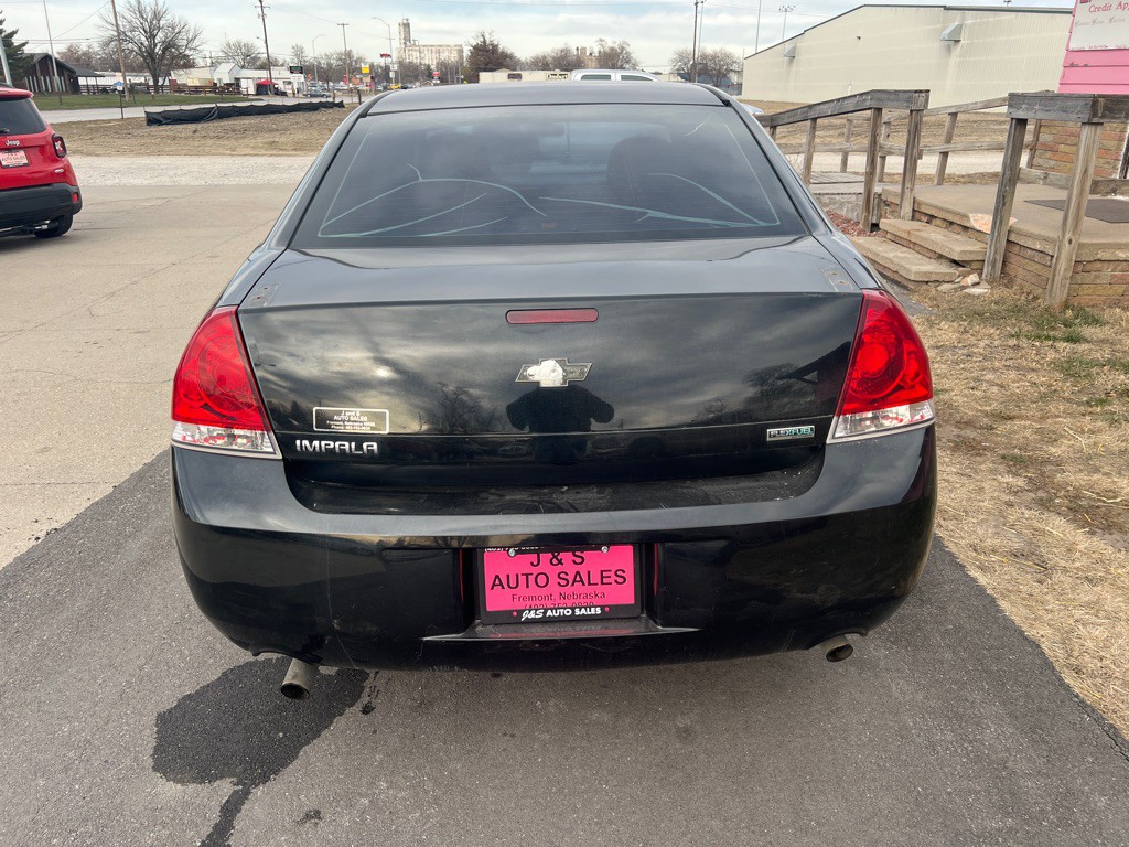 2012 Chevrolet Impala Image 4