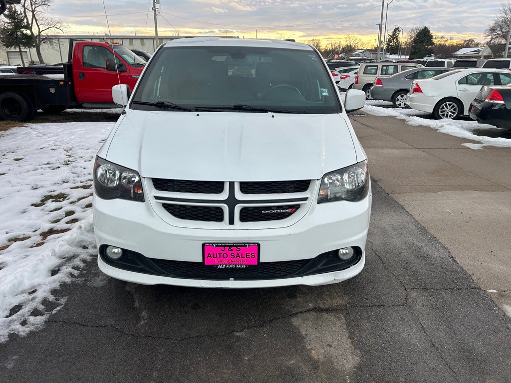 2019 Dodge Grand Caravan Image 2