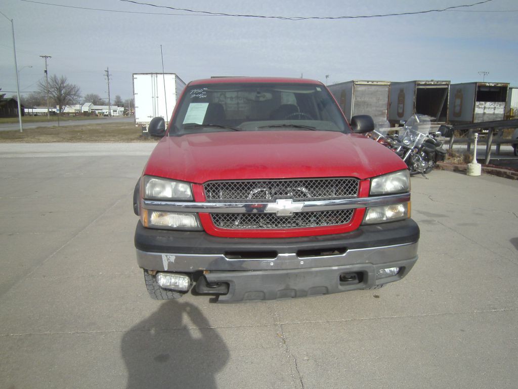 2005 Chevrolet Silverado 1500 Image 3