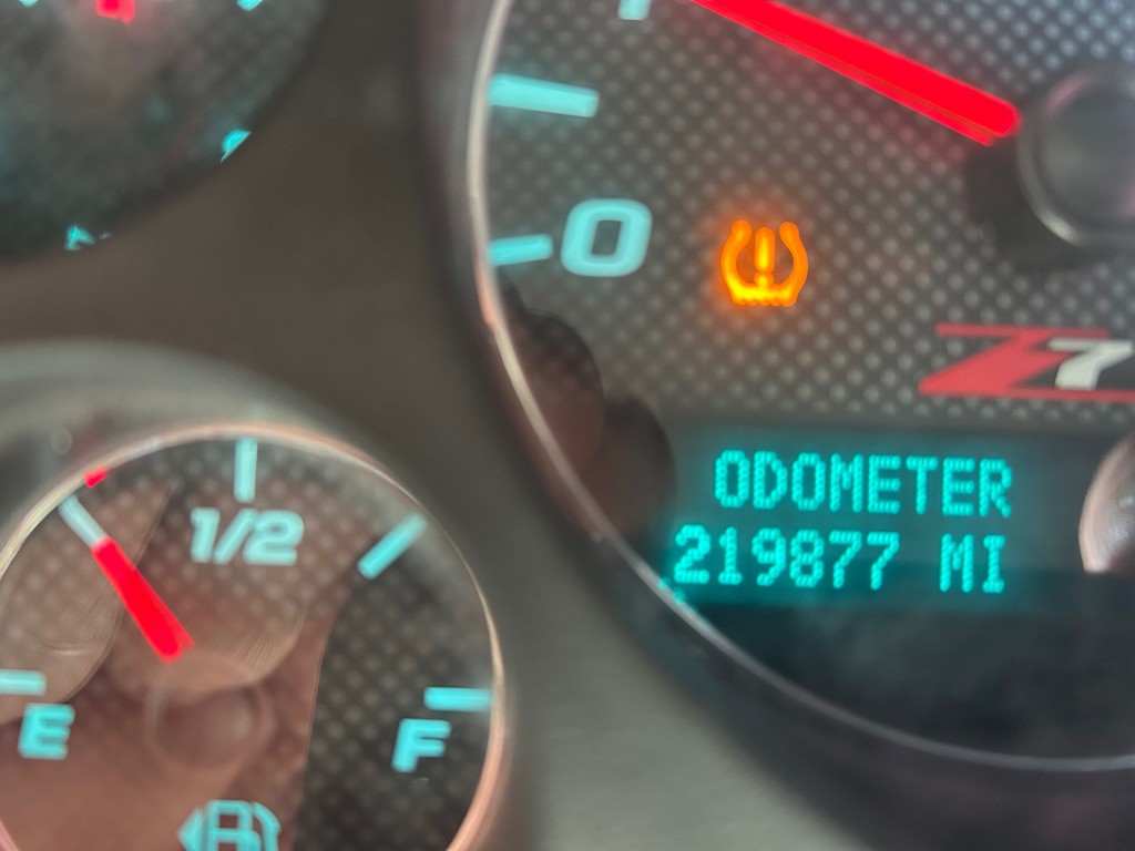 2011 Chevrolet Tahoe Image 9