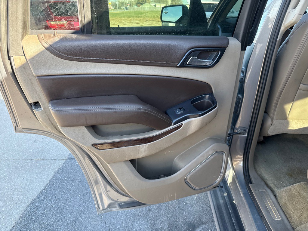 2017 Chevrolet Tahoe Image 9
