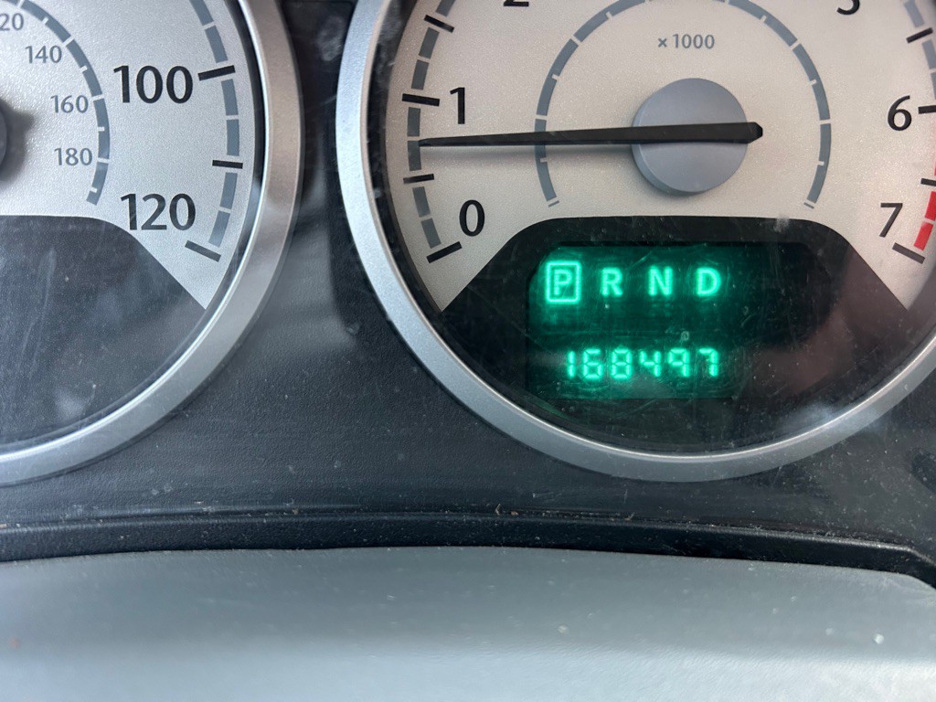 2008 Chrysler Town & Country Image 8