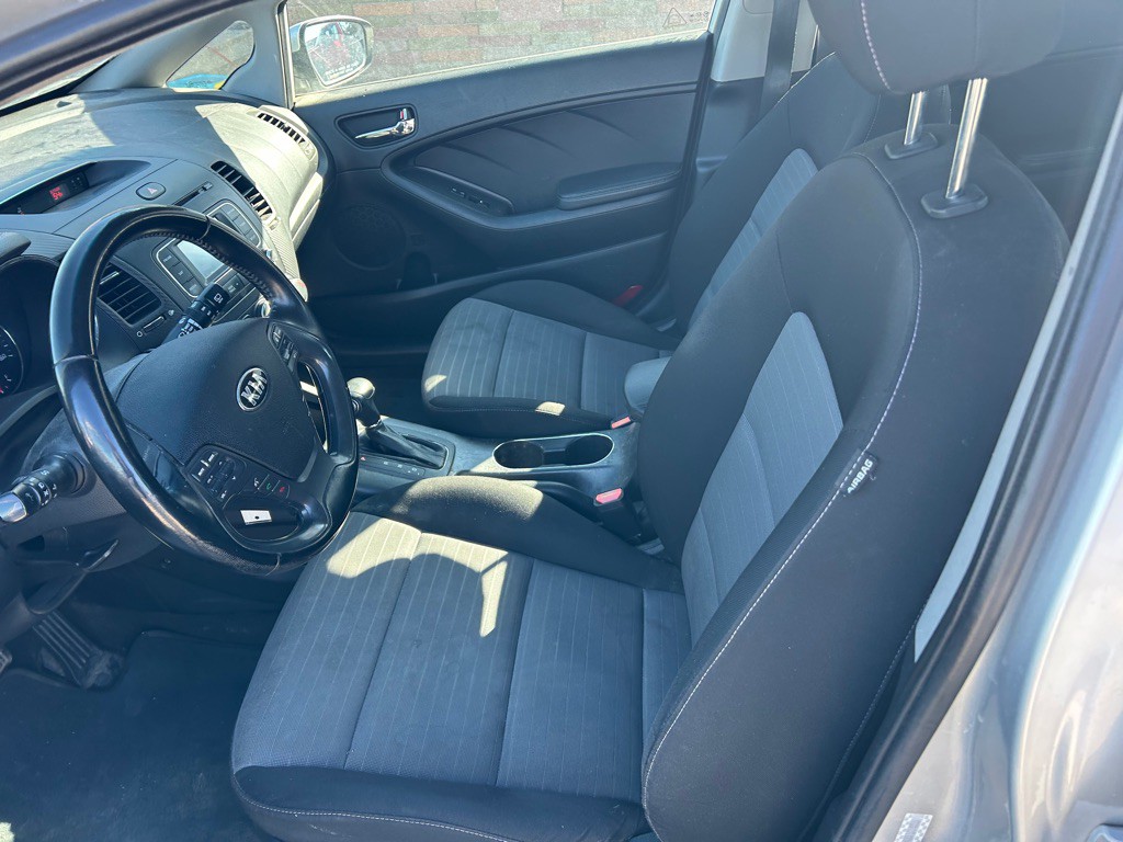 2015 Kia Forte Image 6
